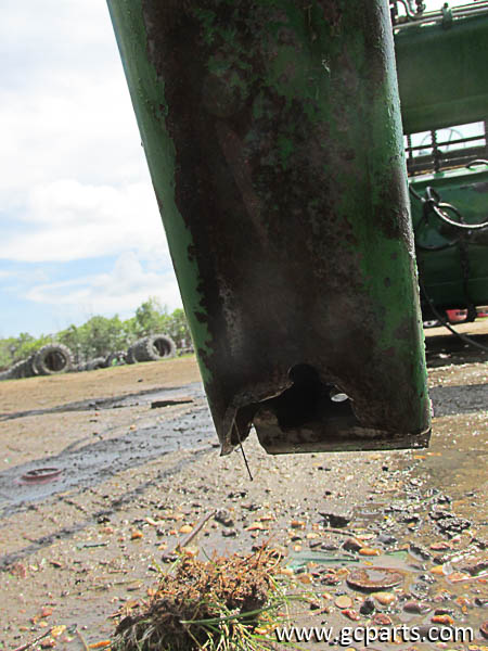 740 LOADER 7FT W/ GRAPPLE